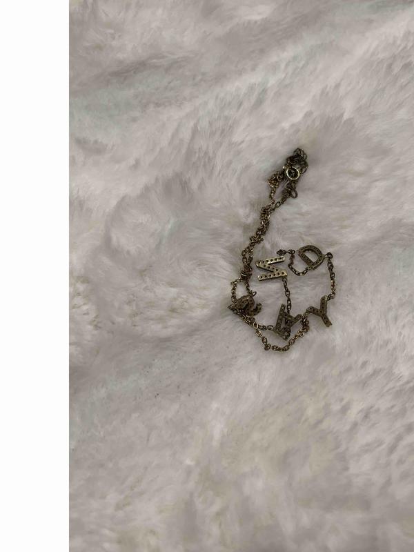 Review Thumbnail Image 0 214975771