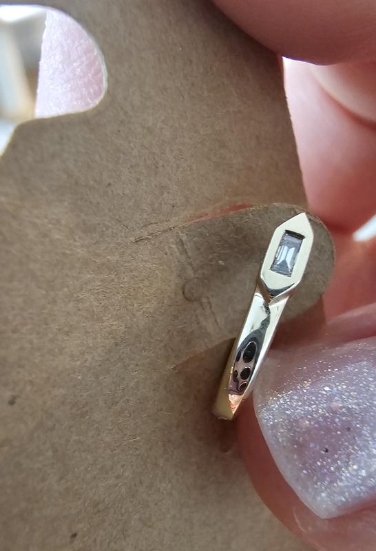 Review Thumbnail Image 0 248765996