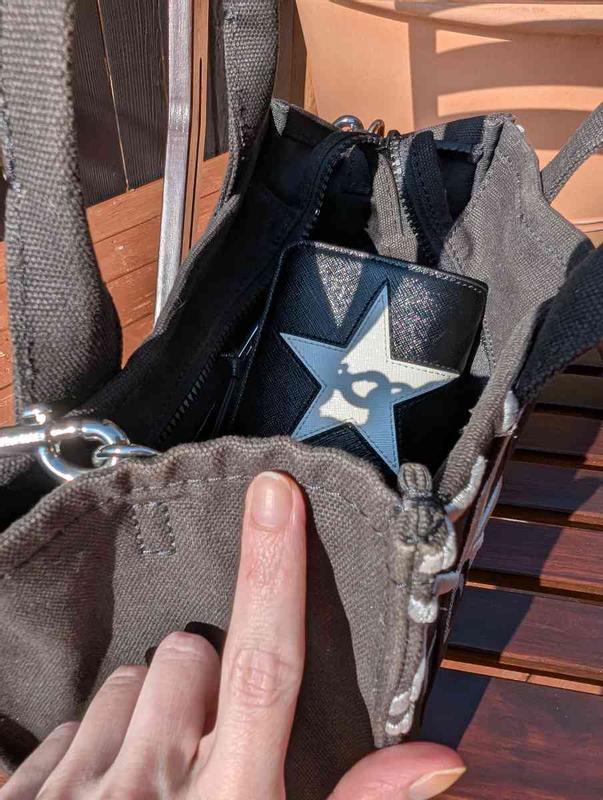 Review Thumbnail Image 2 243786484