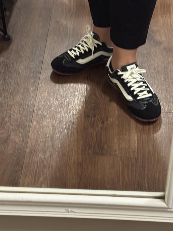 Customer photo for "New Look Classic Shoe Feel Great"