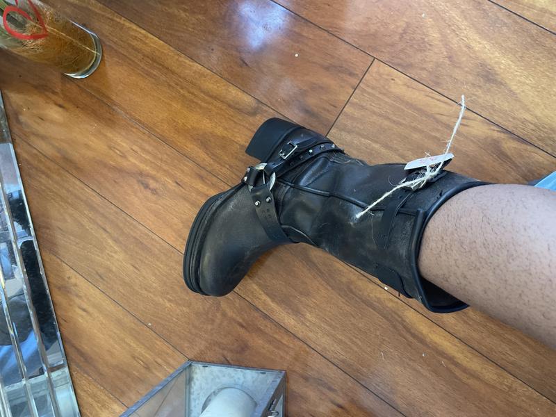 Review Thumbnail Image 0 245864403