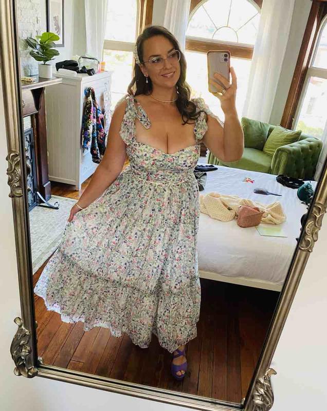 Customer photo for "Beautiful dress; cups too small"