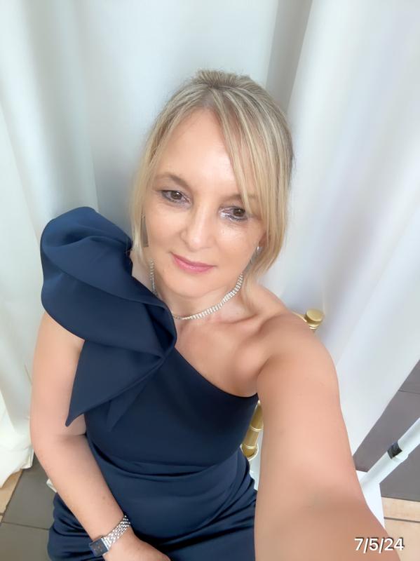 Review Thumbnail Image 0 234976232