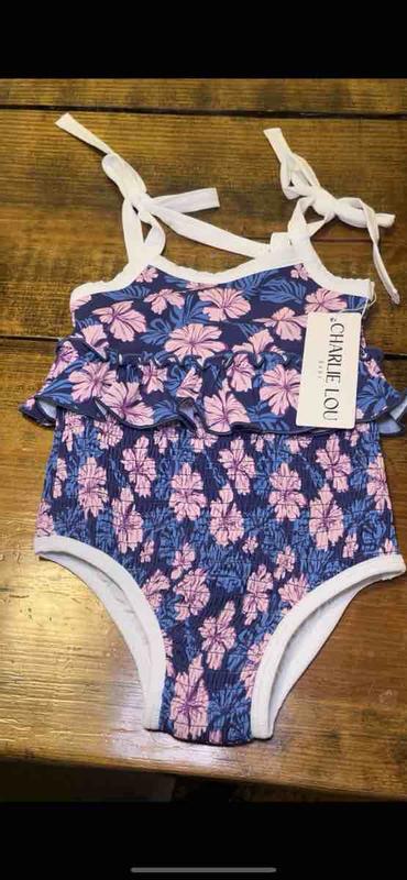 Review Thumbnail Image 1 240877709