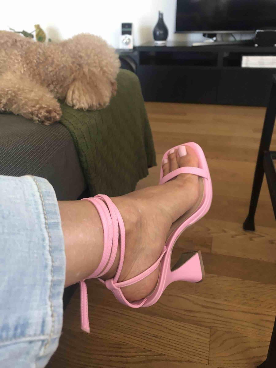 Review Thumbnail Image 0 209376179