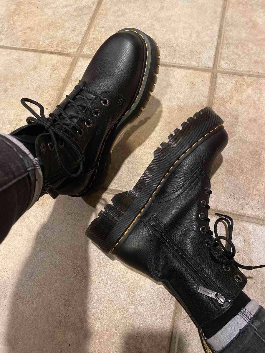 Customer photo for "Comfortable straight out of the box"