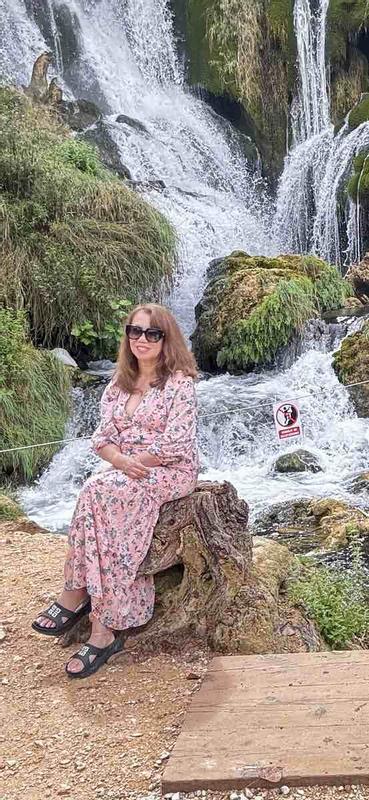 Review Thumbnail Image 0 236693684