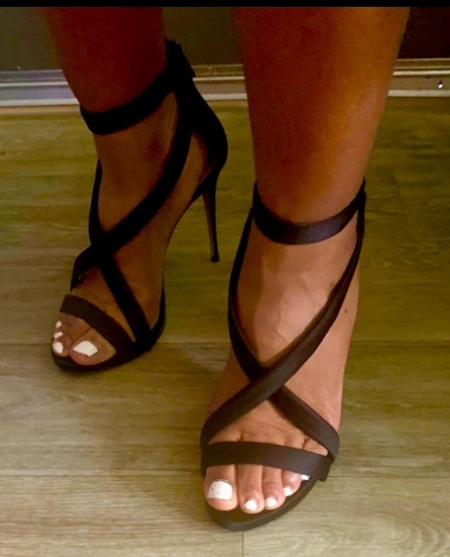 Review Thumbnail Image 1 218785370