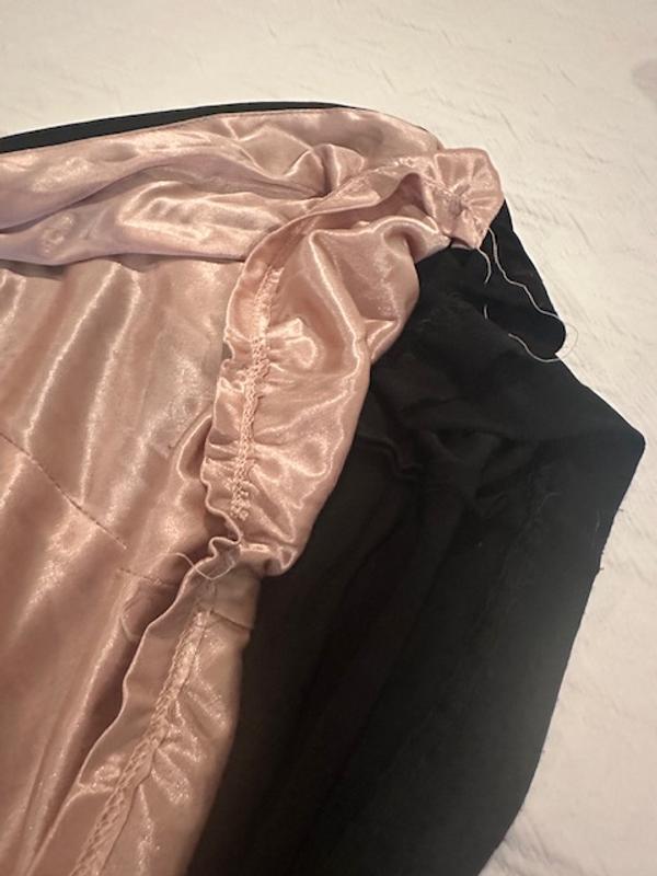 Customer photo for "Beautiful Shoe But Snags Dress Hem"