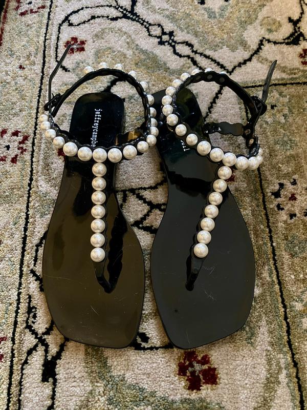 Customer photo for "Very stylish sandals"