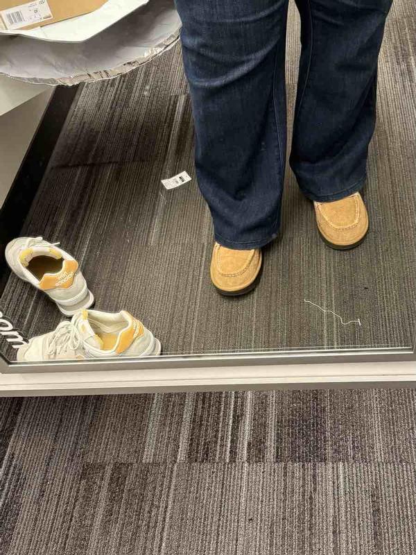 Review Thumbnail Image 2 247763518