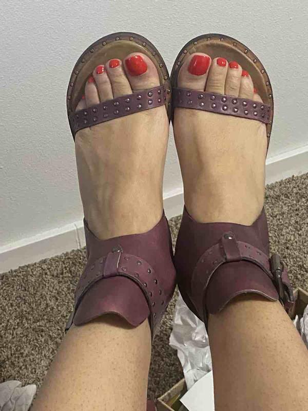 Review Thumbnail Image 1 224645230