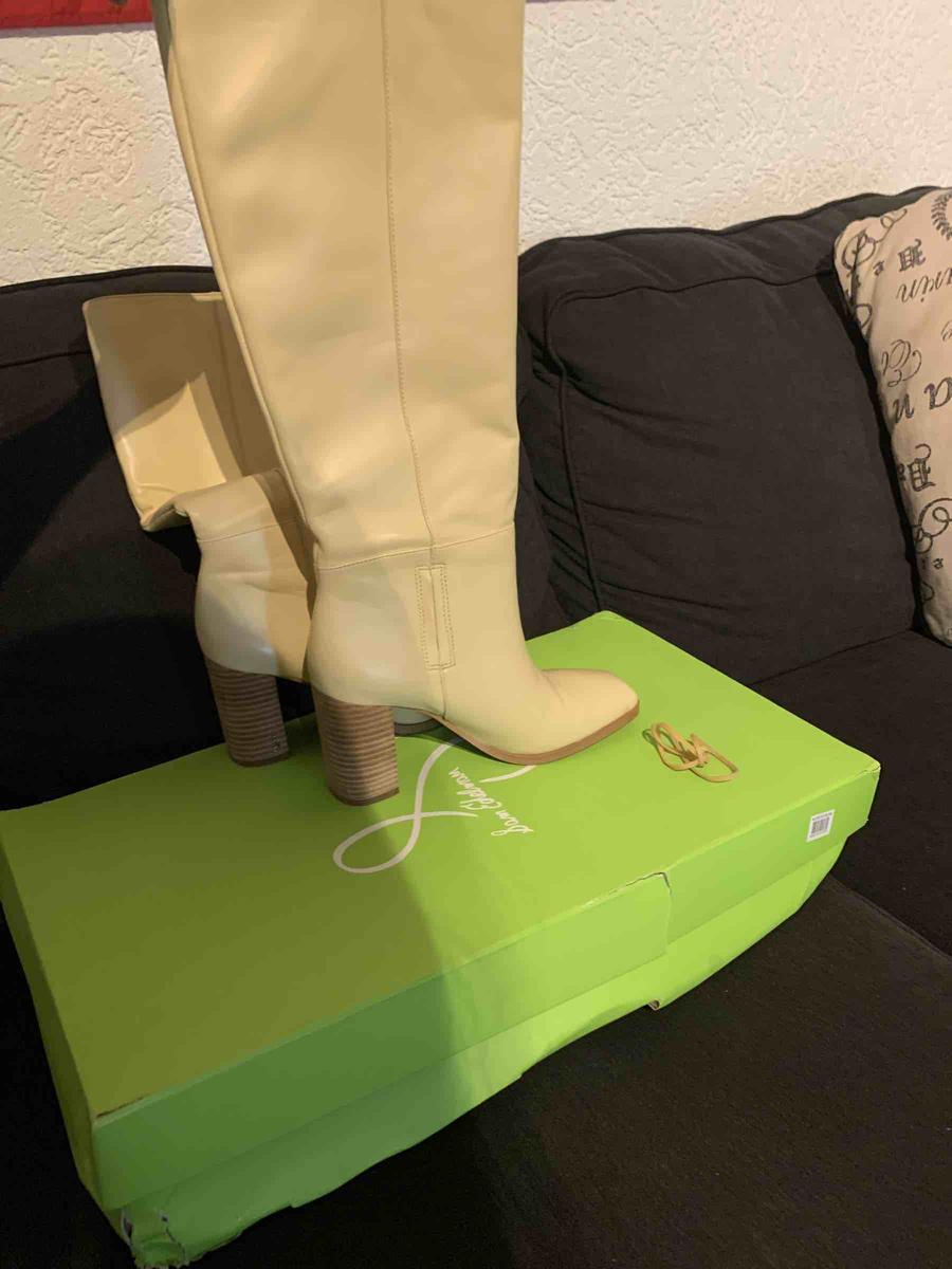 Review Thumbnail Image 0 210075864