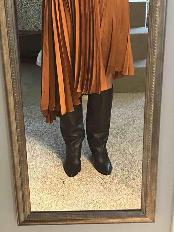 Customer photo for "Slouchy Ankles"