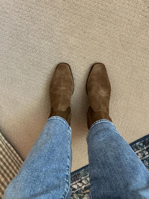 Fantastic versatile boot