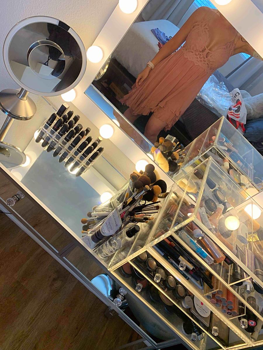 Review Thumbnail Image 0 196730450