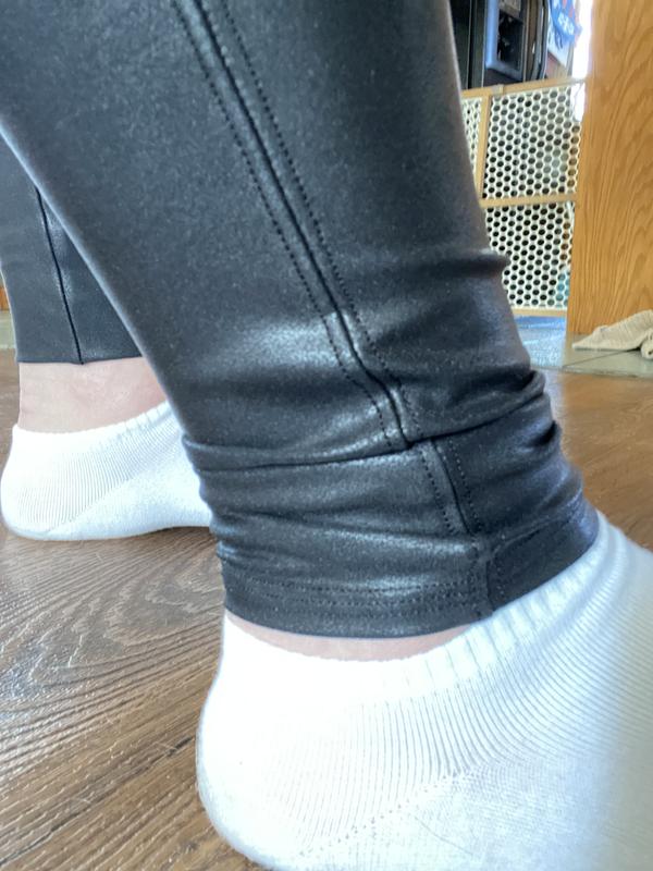 Customer photo for "My favorite leggings"