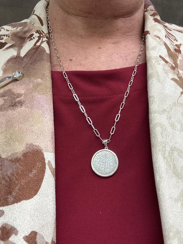 Review Thumbnail Image 0 239404539