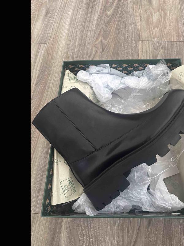 Review Thumbnail Image 0 249545190