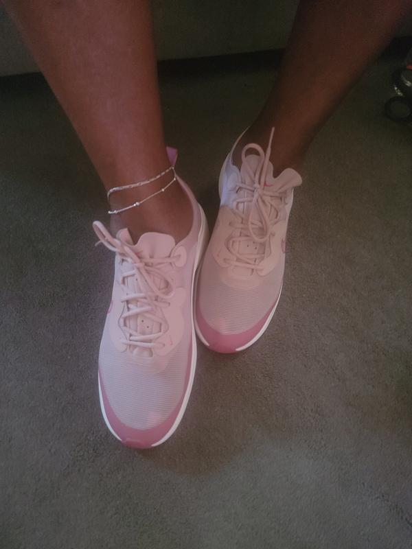 Review Thumbnail Image 0 229861868