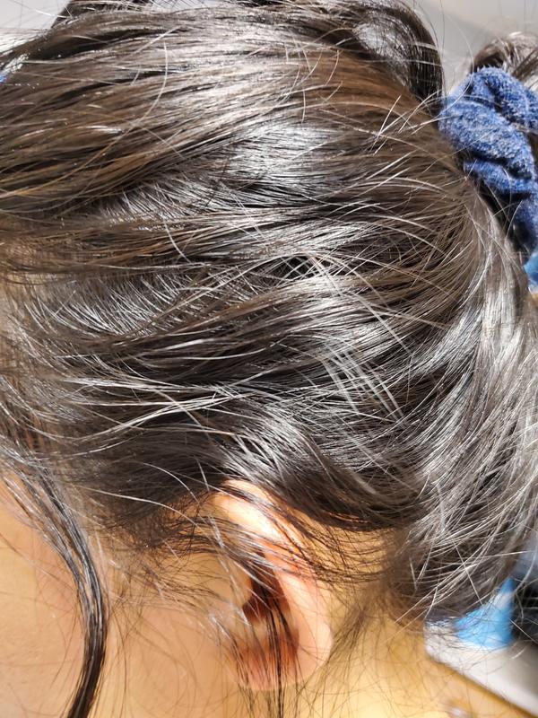 Customer photo for "Shinny and Frizz free hair"