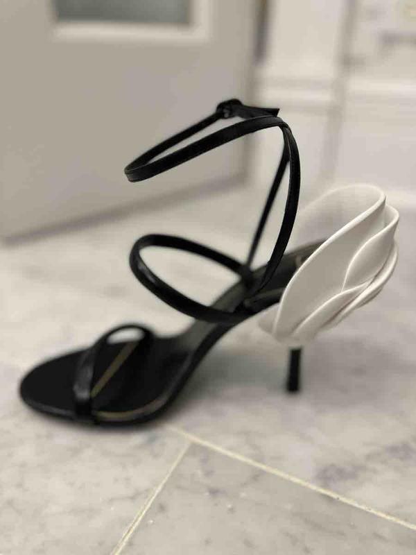 Review Thumbnail Image 1 232716423