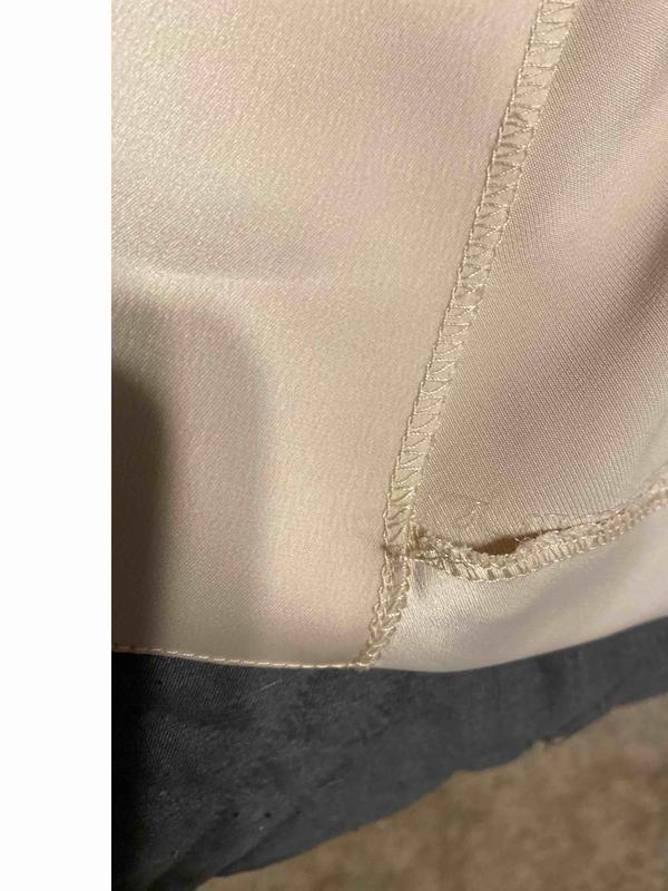 Review Thumbnail Image 0 218359413