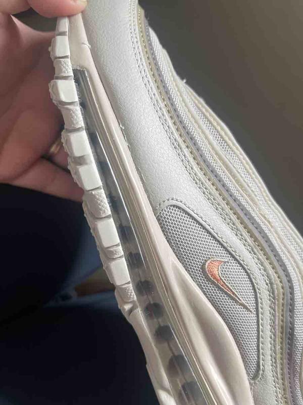 Review Thumbnail Image 3 218723070