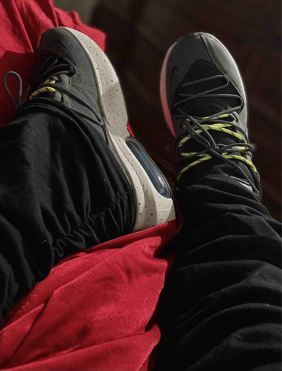 Review Thumbnail Image 0 210229402