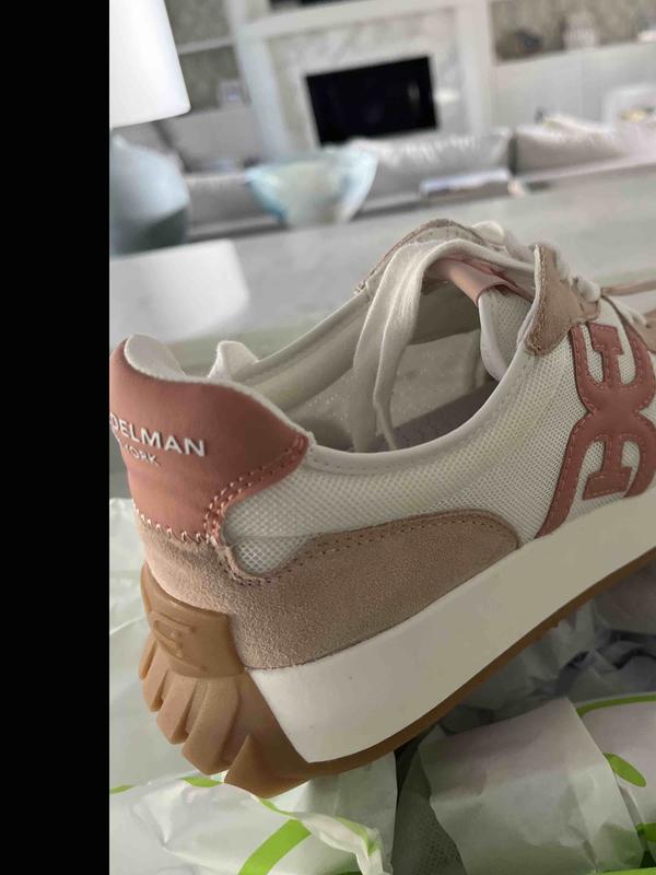 Review Thumbnail Image 0 239426293