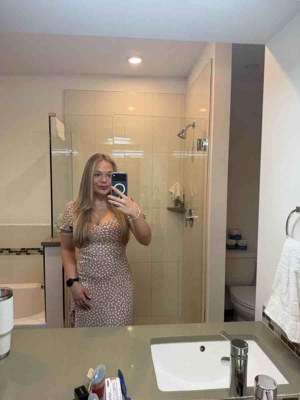 Customer photo for "super flattering, great color"