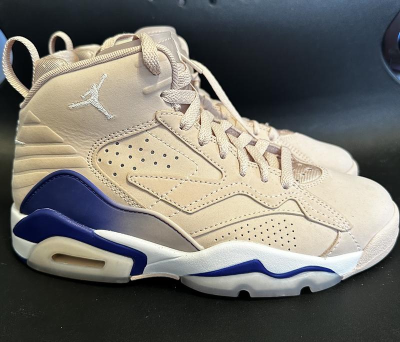 Review Thumbnail Image 0 236073167