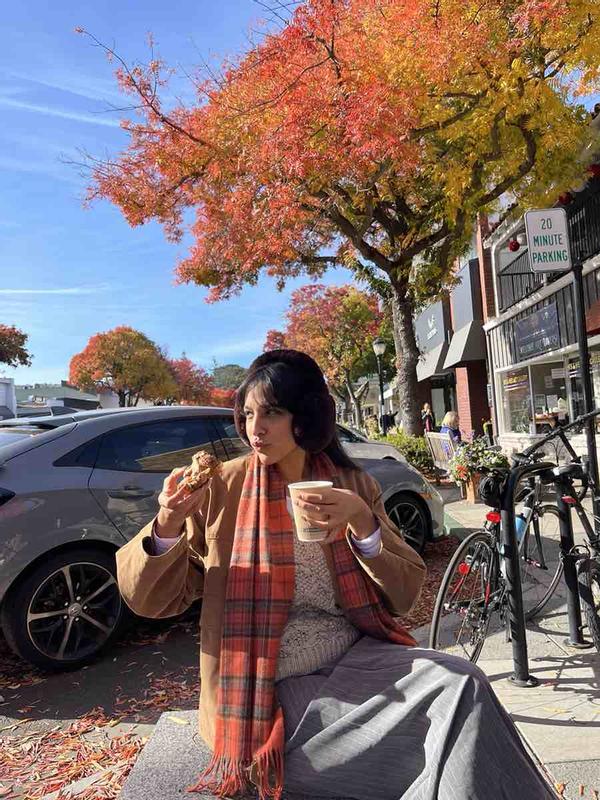 Review Thumbnail Image 1 237771956