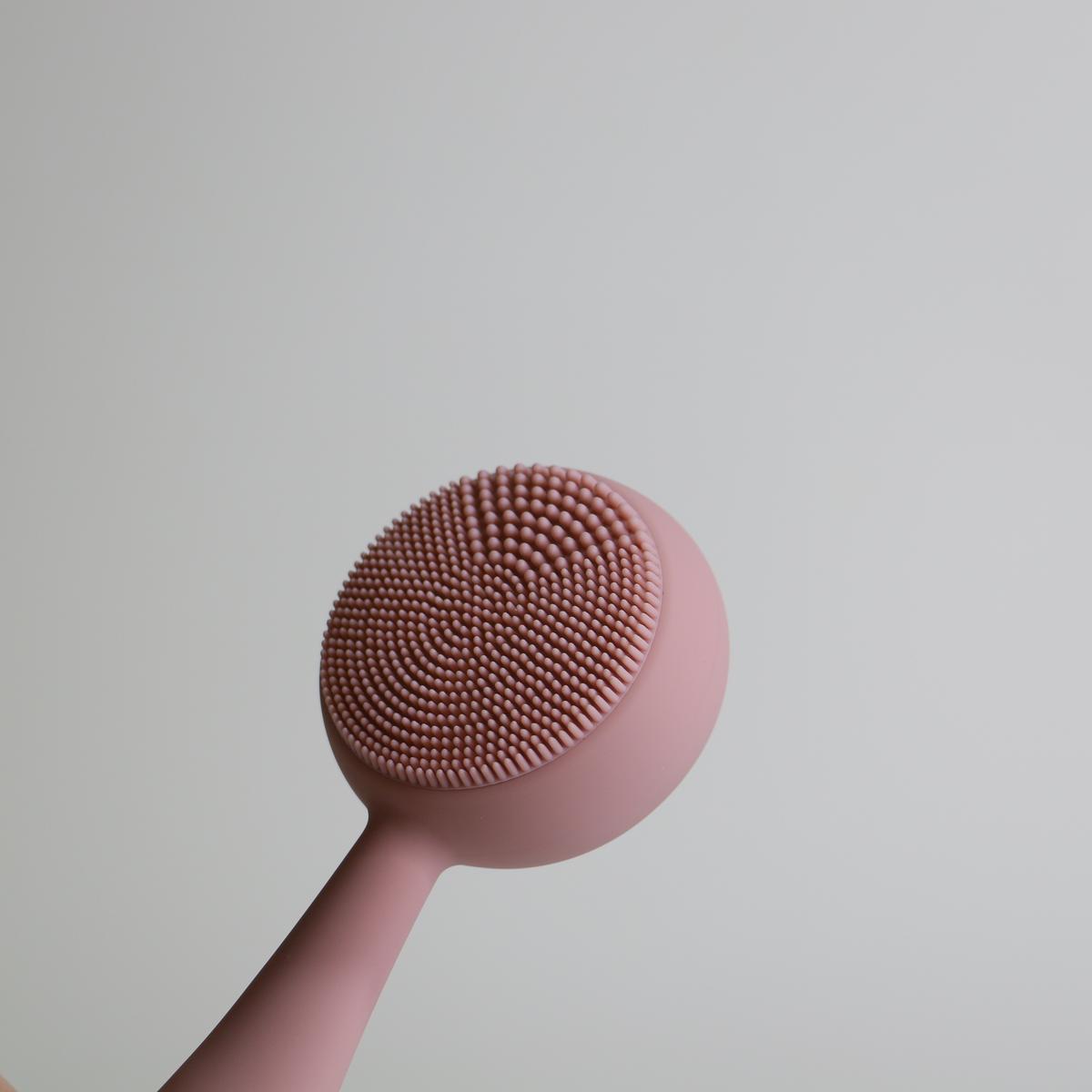 Customer photo for "BEAUTIFUL DEVICE"