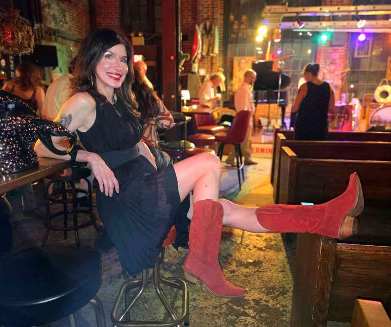 Customer photo for "Lightweight, comfortable, and gloriously fun."