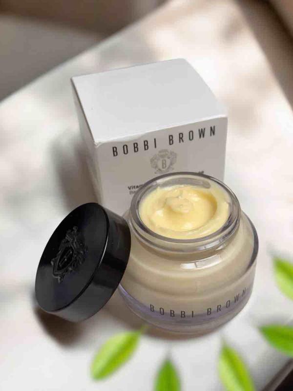 Customer photo for "It is leaving my skin smooth and plump"