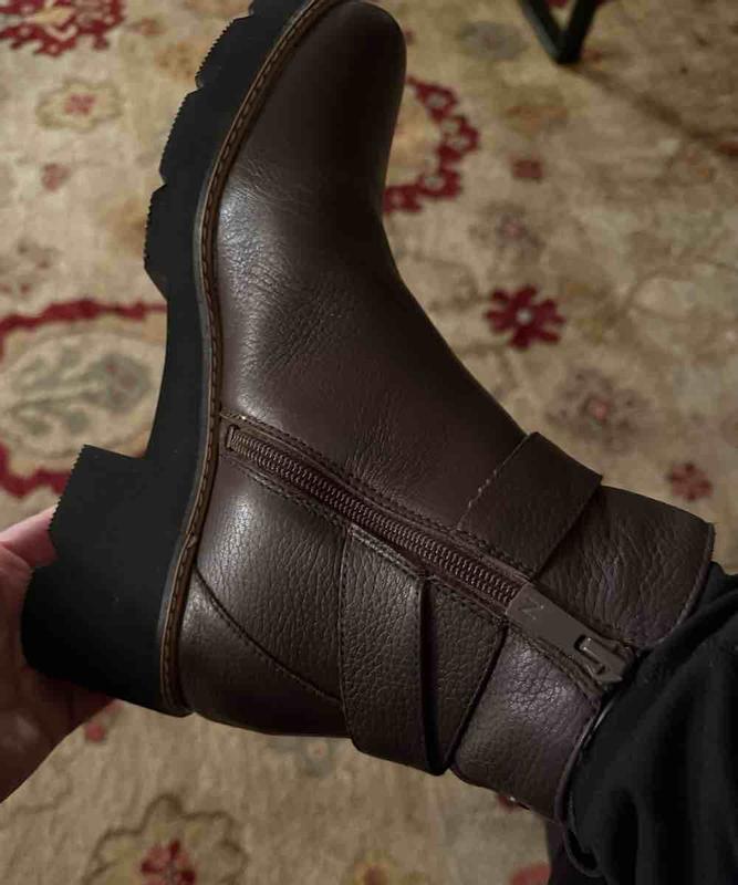 Review Thumbnail Image 0 237324256