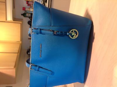 Customer photo for "My favorite bag."