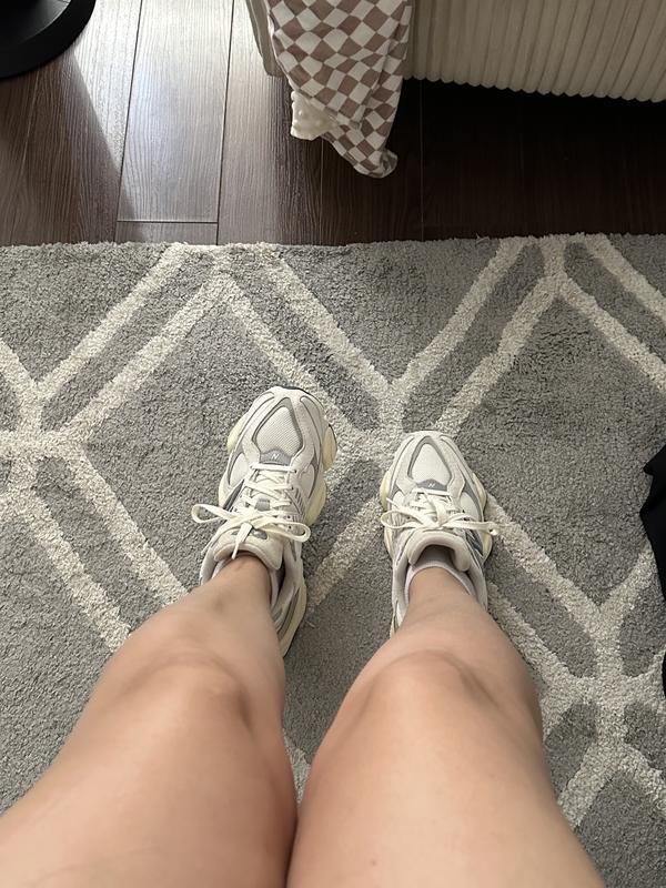 Review Thumbnail Image 1 243560062