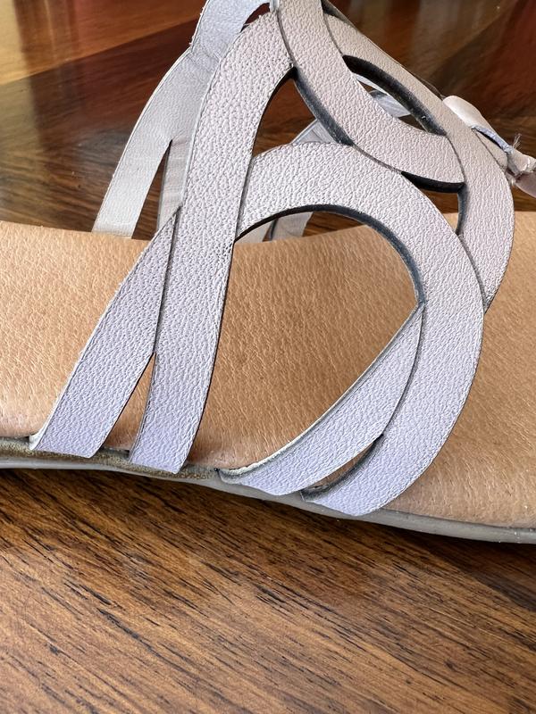 Review Thumbnail Image 0 233980563