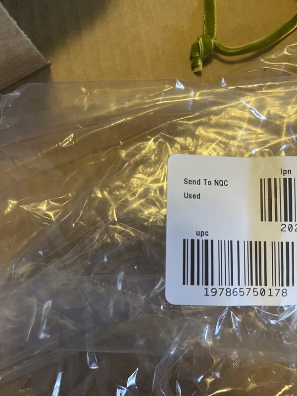 Customer photo for "Used/dirty and possibly fake"