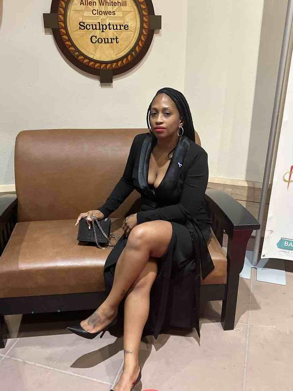 Review Thumbnail Image 0 220569421