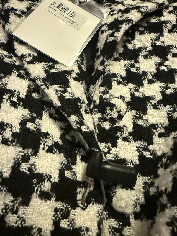 Review Thumbnail Image 0 246454033