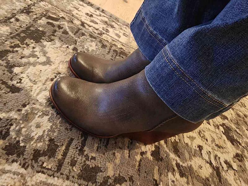 Review Thumbnail Image 0 248299676