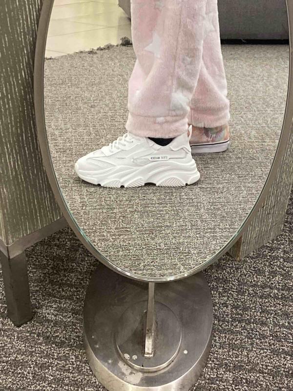 Review Thumbnail Image 0 213683880