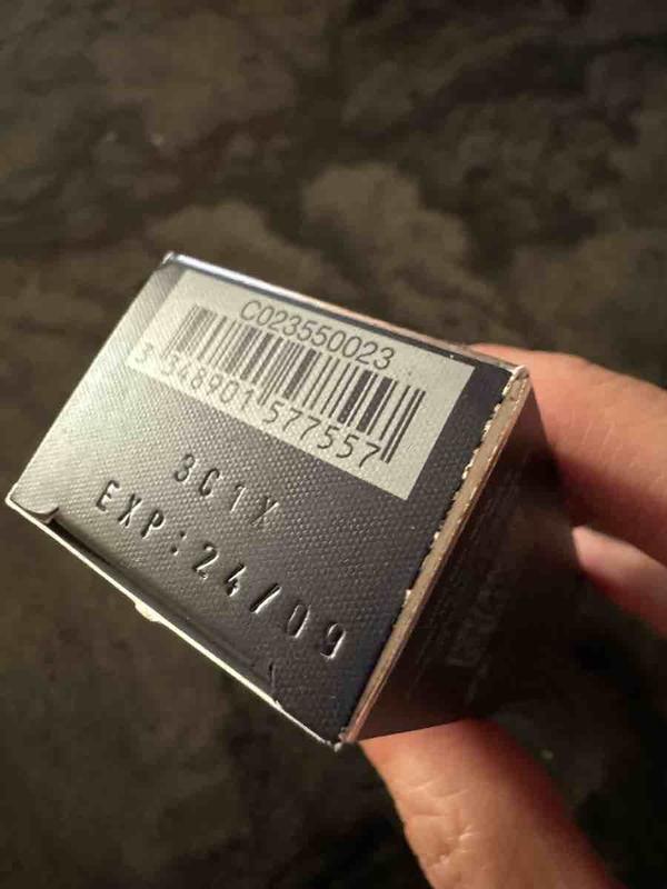Customer photo for "Near expiration - less than 9 months of shelf life"