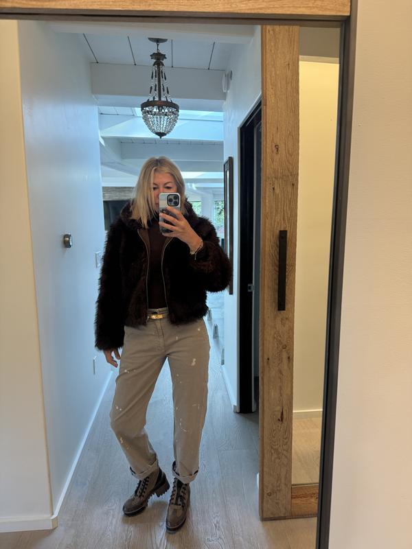 Review Thumbnail Image 0 247733475