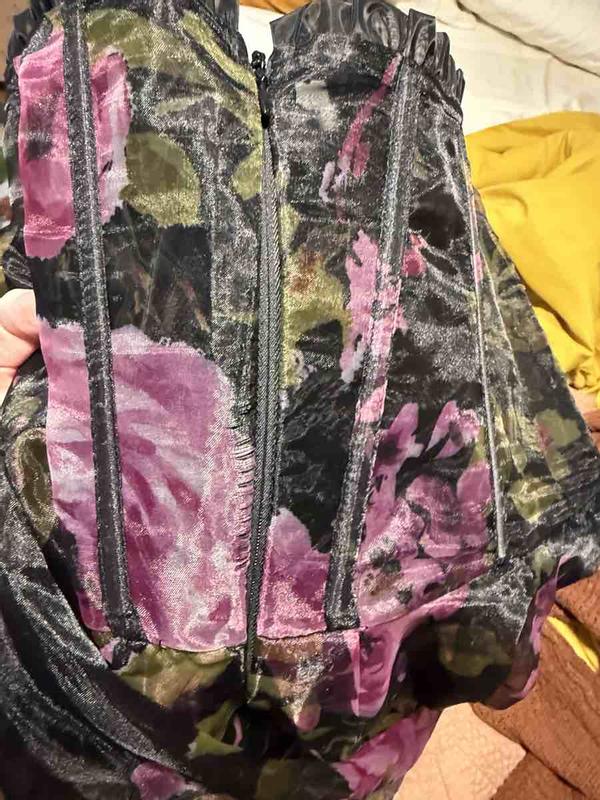 Review Thumbnail Image 0 241936720