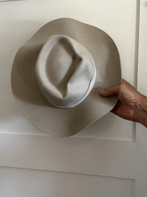 Review Thumbnail Image 0 242520554