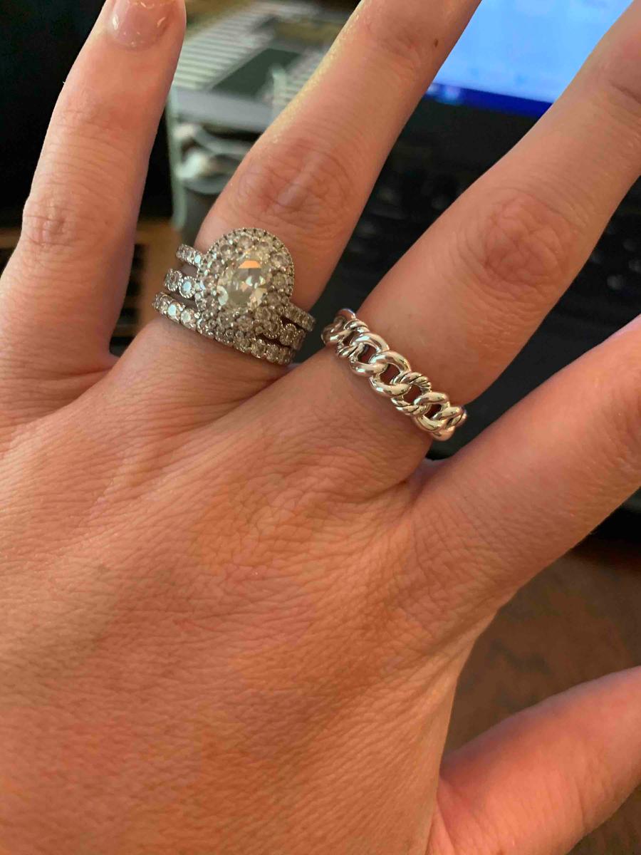 Review Thumbnail Image 0 195426705